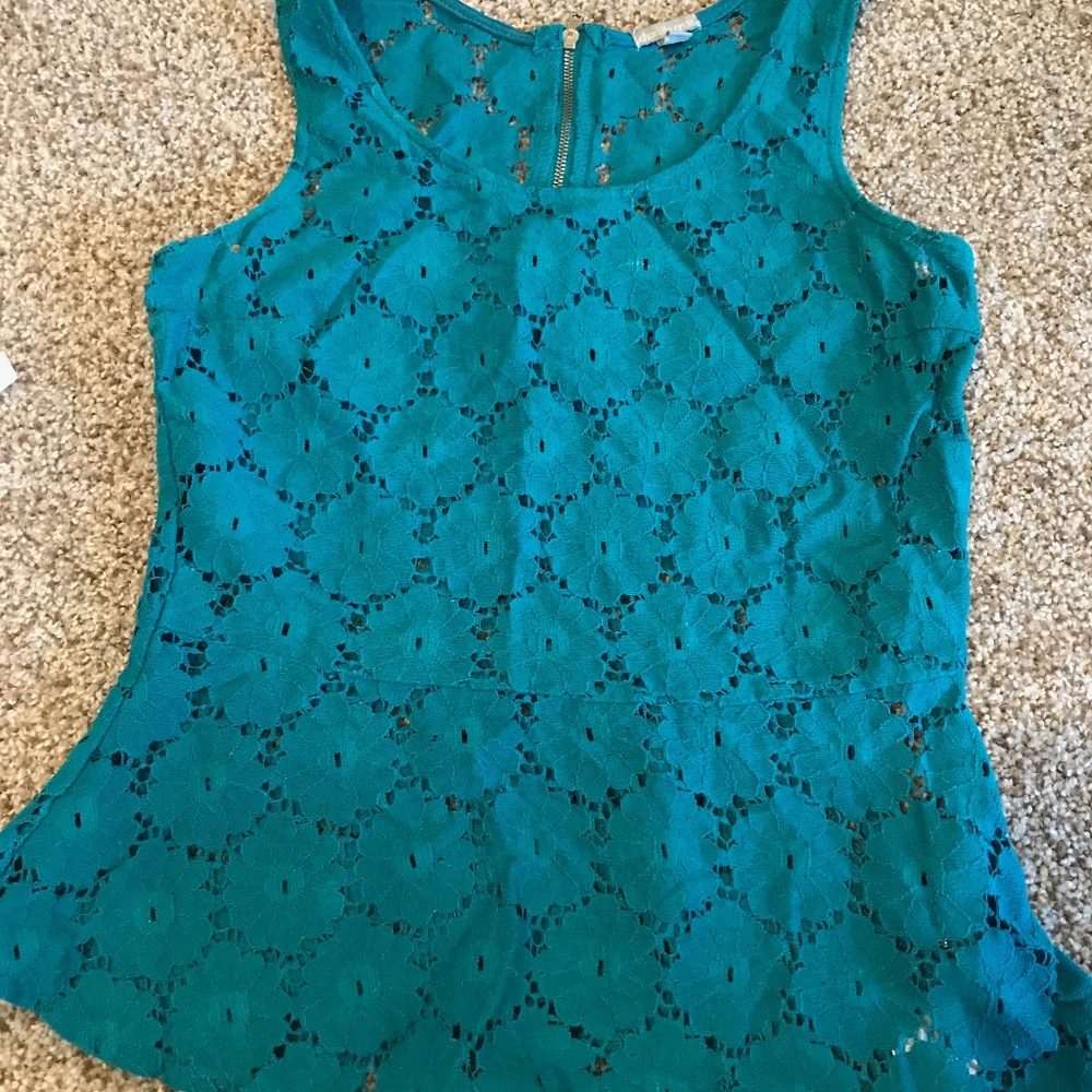 Green Lace Top